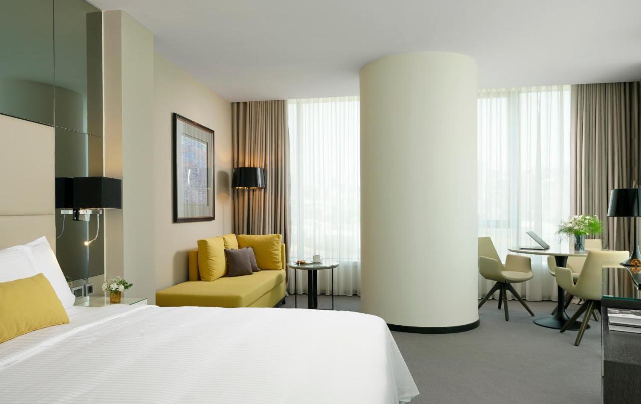 Centro Westside By Rotana Otel İstanbul Dış mekan fotoğraf