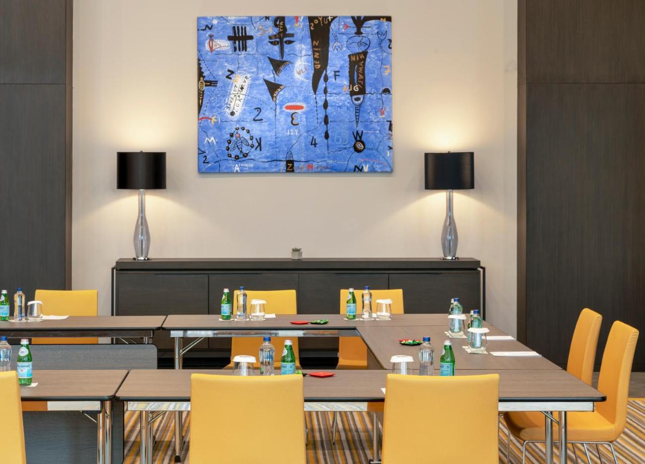 Centro Westside By Rotana Otel İstanbul Dış mekan fotoğraf
