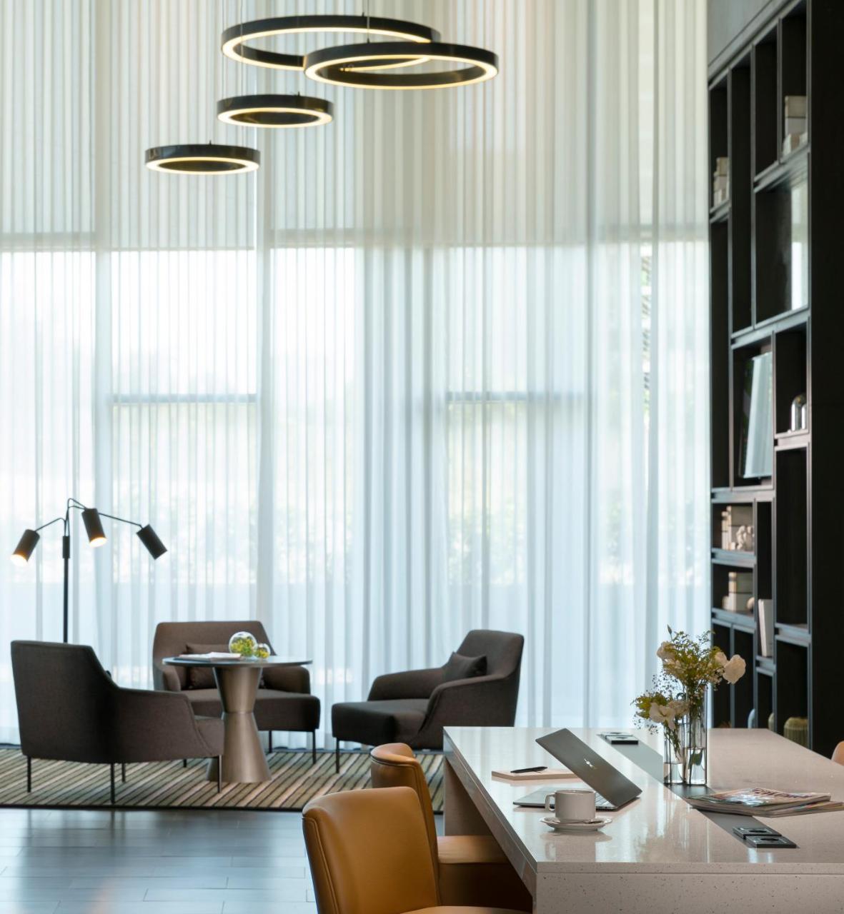 Centro Westside By Rotana Otel İstanbul Dış mekan fotoğraf